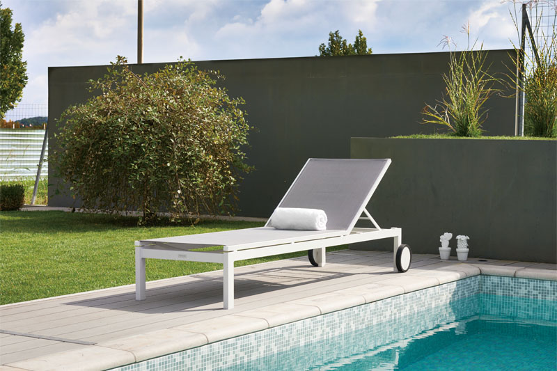 Bain de soleil en aluminium, SULLY