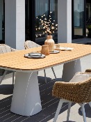 Table repas de jardin haut de gamme en aluminium - avec plateau en teck - MILO